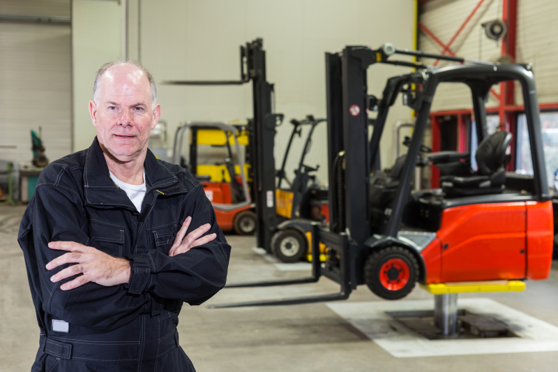 Questions to Ask When Deciding if You Should Rent a Forklift