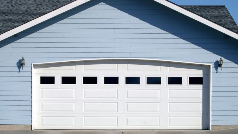 All About Garage Door Repair in Manitoba