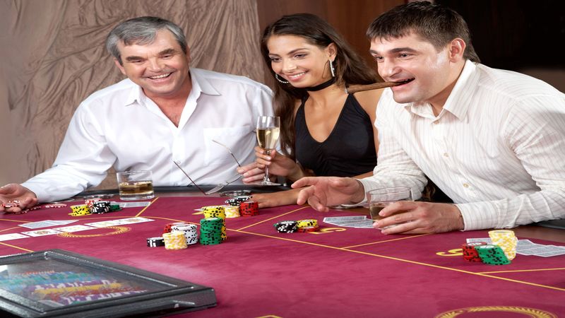 Why Should you Play Free Trials Provided by Online Real Money Games?