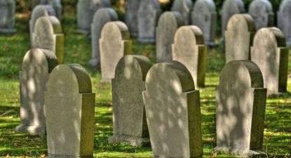 Why Are Black Granite Headstones So Popular?