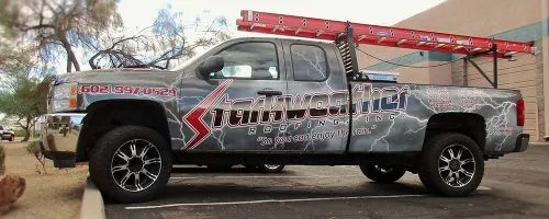 3 Key Advantages of Working With Vehicle Graphics in Peoria, AZ